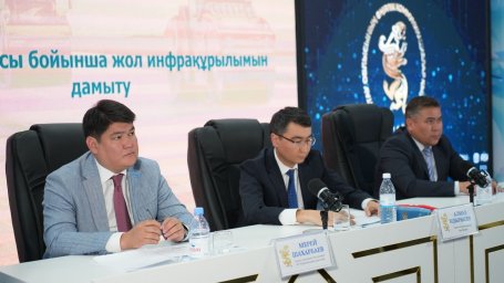 ҰЛЫТАУ ОБЛЫСЫНДА ЖОЛ ИНФРАҚҰРЫЛЫМЫН ДАМЫТУ ЖҰМЫСТАРЫ ҚАРҚЫНДЫ ЖҮРГІЗІЛУДЕ