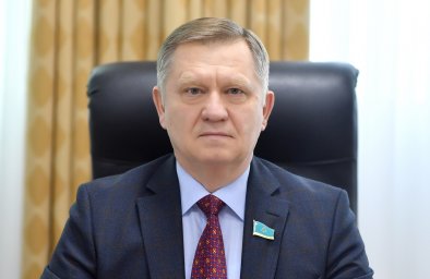 ​СЕРГЕЙ ЕРШОВ СЕНАТ САЙЛАУЫНА ТҮСЕТІНІН ЖАРИЯЛАДЫ