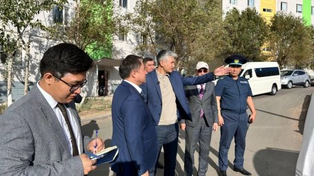 Аймақ басшысы ойын алаңдарының жайын бақылады