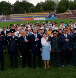 ​Ұлытау облысында ҚР Мемлекеттік рәміздері күніне орай Мемлекеттік Ту көтеру рәсімі өтті