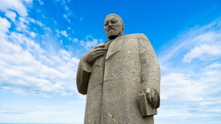 ​АБАЙ МЕРЕЙТОЙЫНА ДАЙЫНДЫҚ ҚАЛАЙ ЖҮРІП ЖАТЫР?