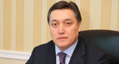 ​АСҚАР МАМИН ӘКІМДЕРГЕ ЕСКЕРТУ ЖАСАДЫ