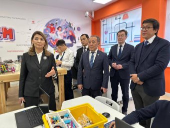 &laquo;Келешек мектептері&raquo; ұлттық жобасы аясында Қазақстанның тәжірибесімен танысты